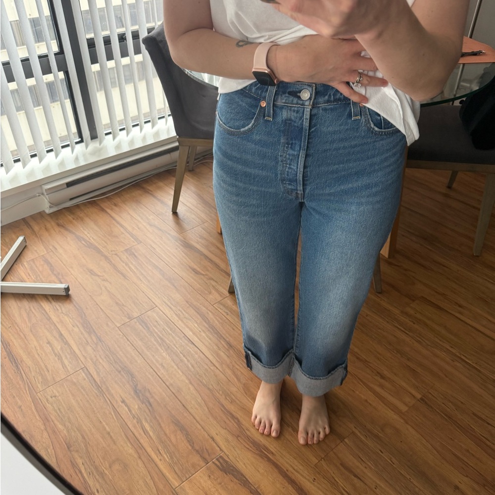 Levi's Ribcage Straight Leg - Picture 5 of 12